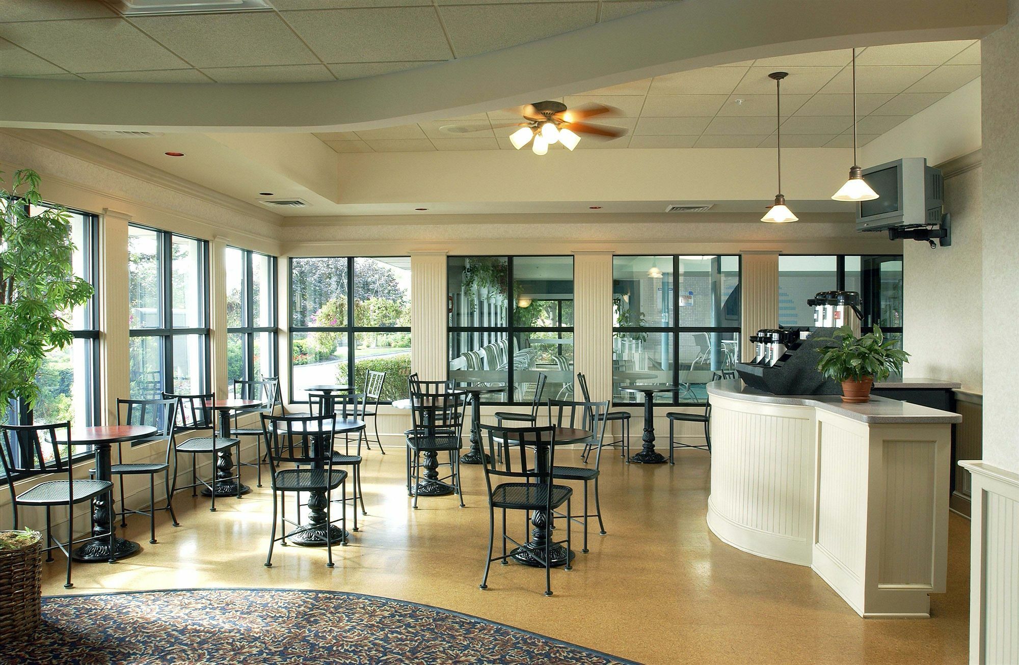 Anchorage Inn And Suites Πόρτσμουθ Εστιατόριο φωτογραφία